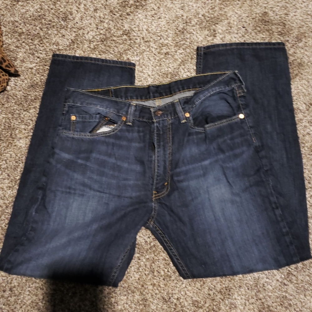Levi's Straus & Co